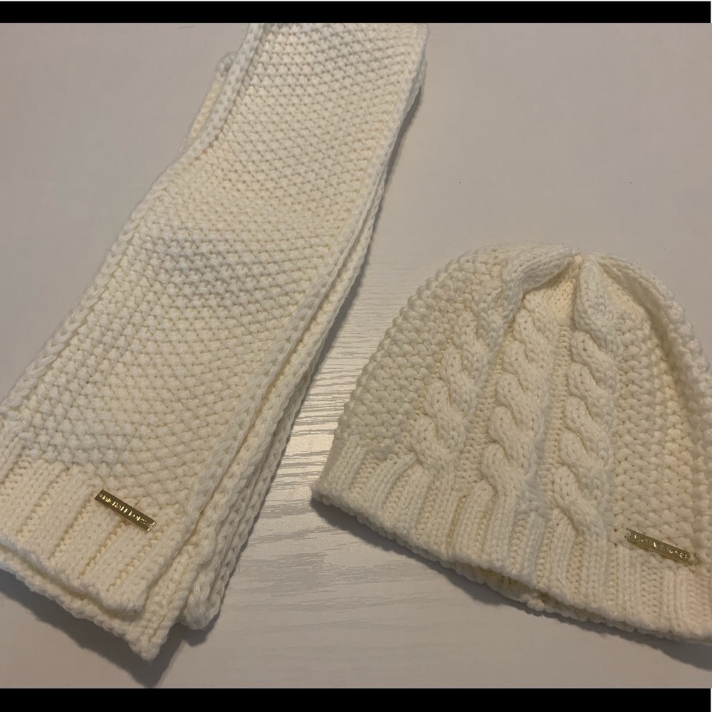 Michael Kors Hat & Scarf Set